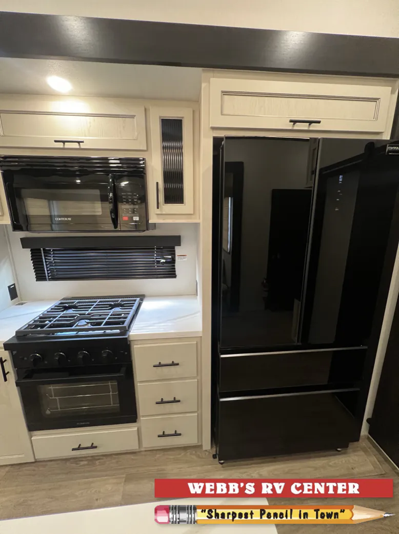 2027 Forest River Sabre 36FLX, Photos photo 17