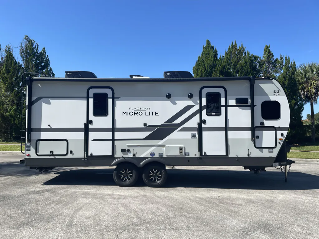 2026 Forest River Flagstaff Micro Lite 25FKB, Photos photo 5