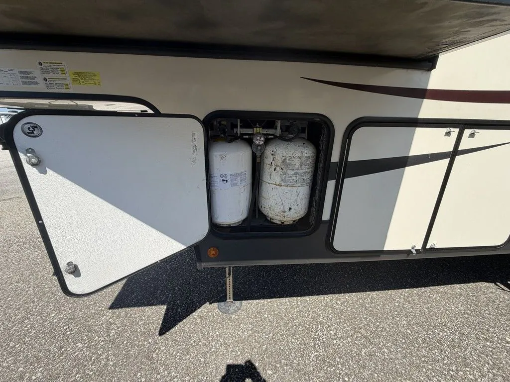 2019 Forest River Wildwood Heritage Glen 286RL, Photos photo 6