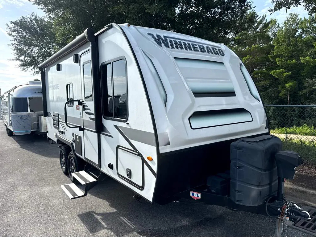 2022 Winnebago Micro Minnie 1800BH - Photo 2