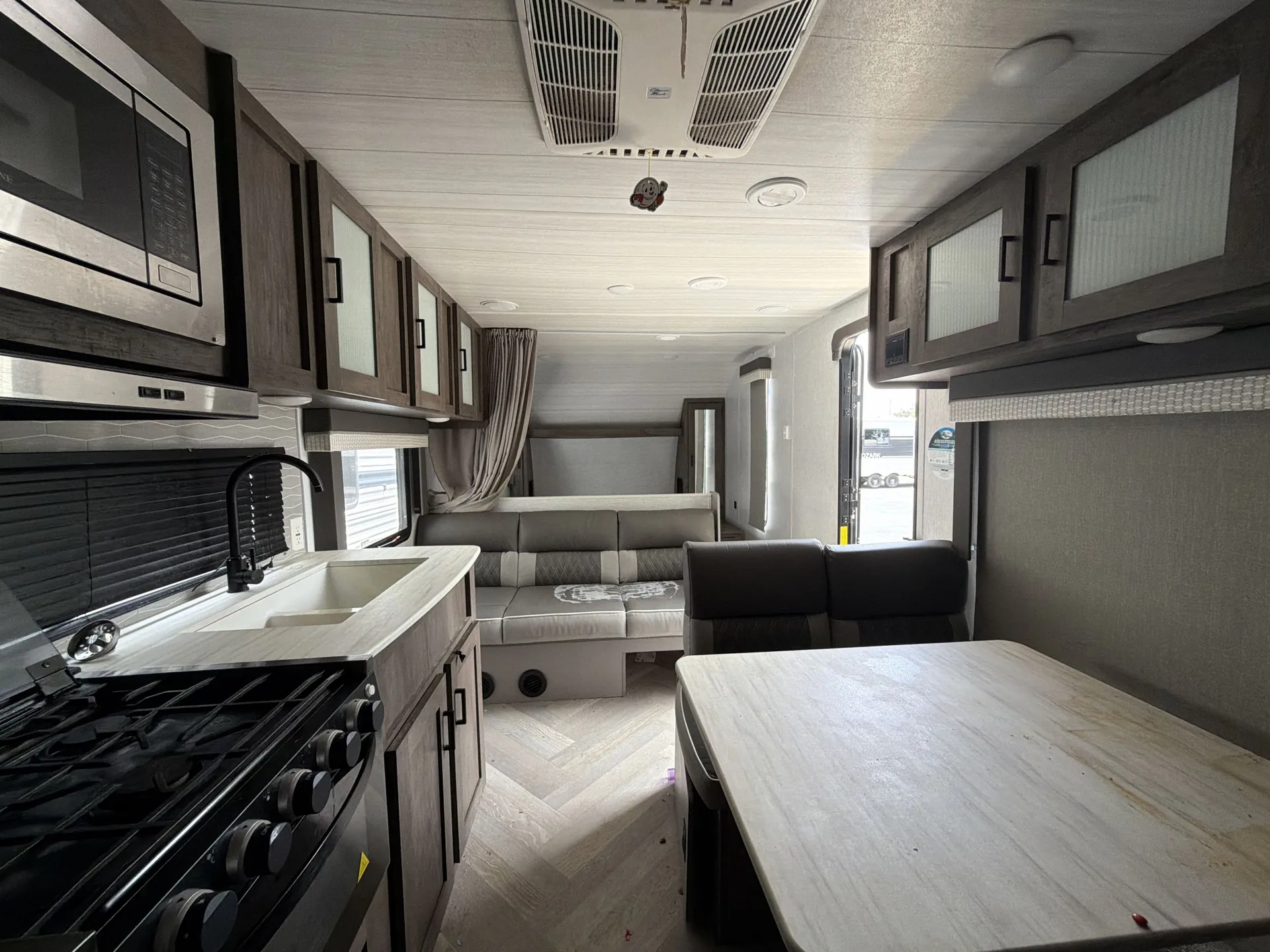 2022 Forest River Wildwood X-Lite 261BHXL — living area main