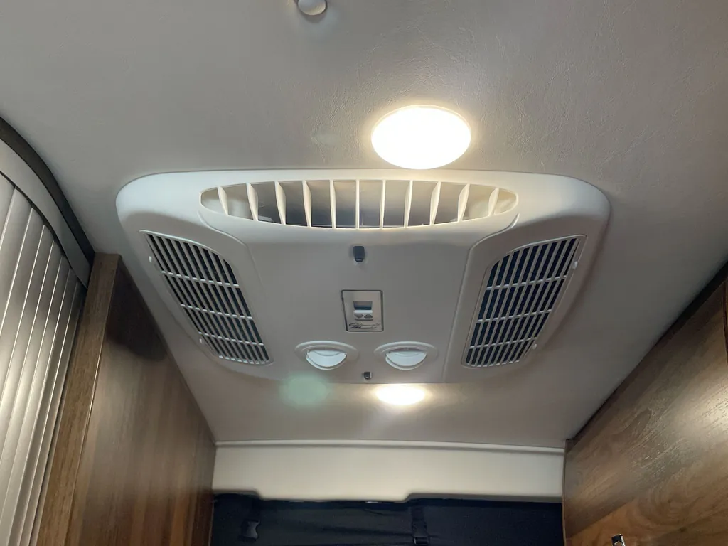2025 Winnebago Travato 59G, Photos photo 34