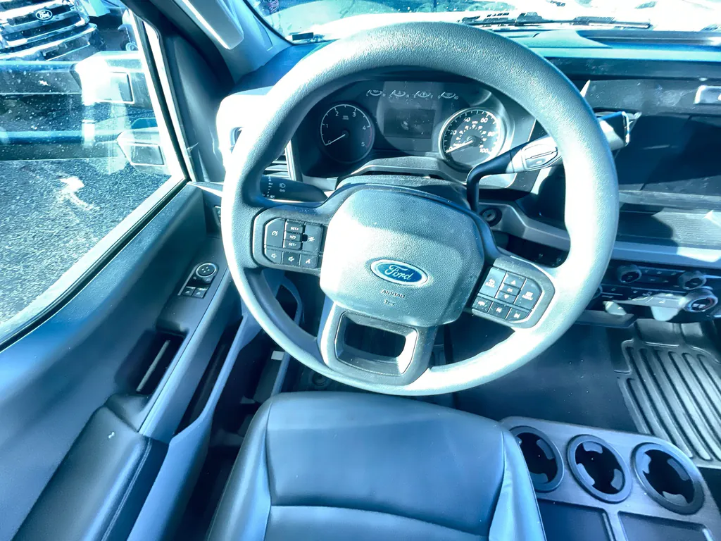 2024 Thor Motor Coach Magnitude RS36, Photos photo 32