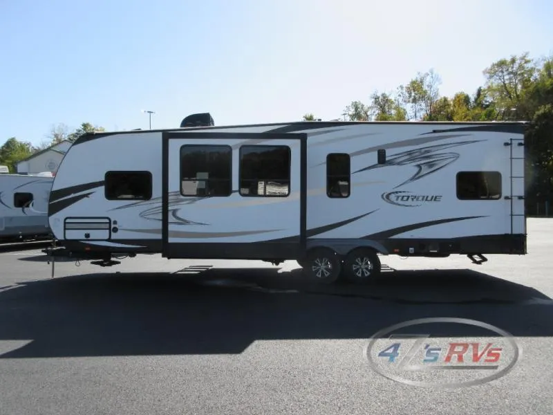 2017 Heartland Torque XLT Used    TQ T30 - Photo 2