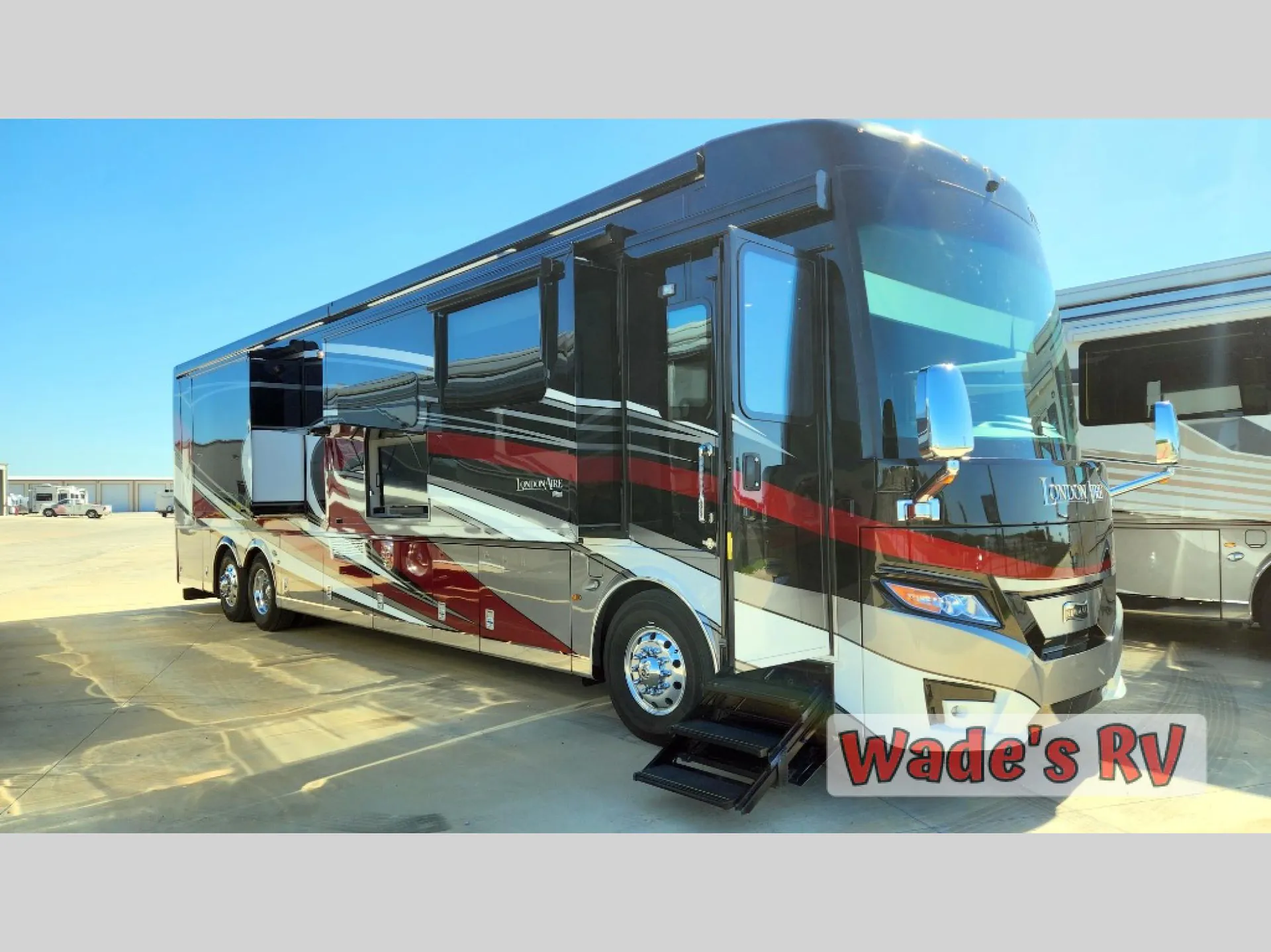 2022 Newmar London Aire 4551 - Photo 2