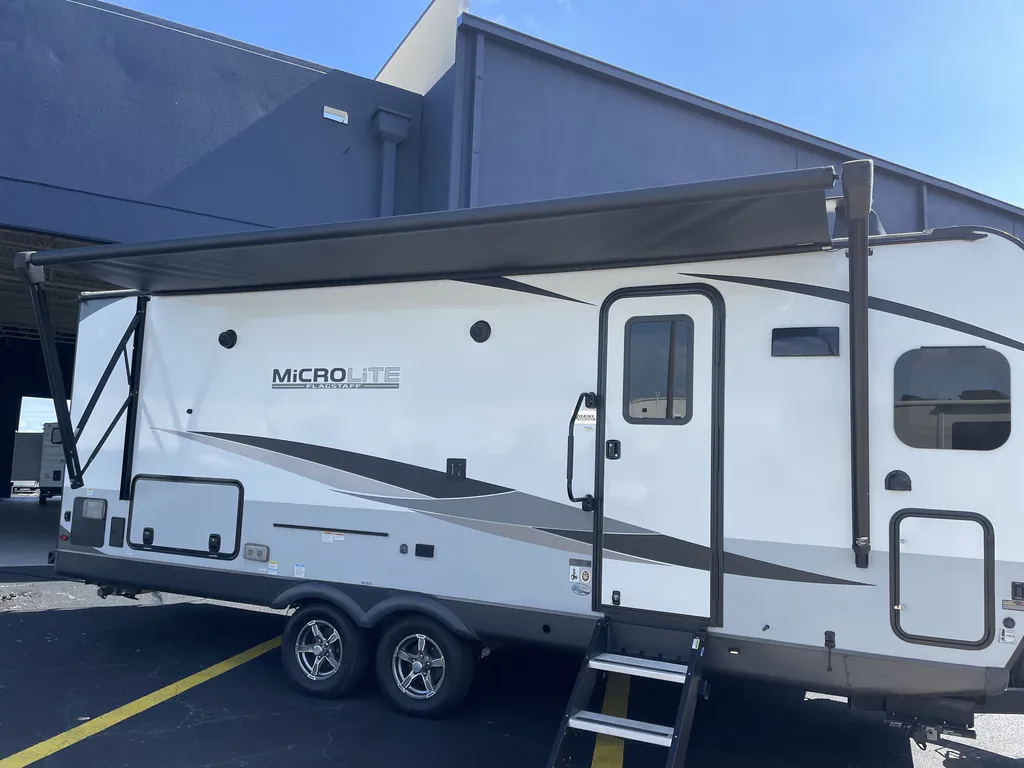 2023 Forest River Flagstaff Micro Lite 25FKS, Photos photo 22