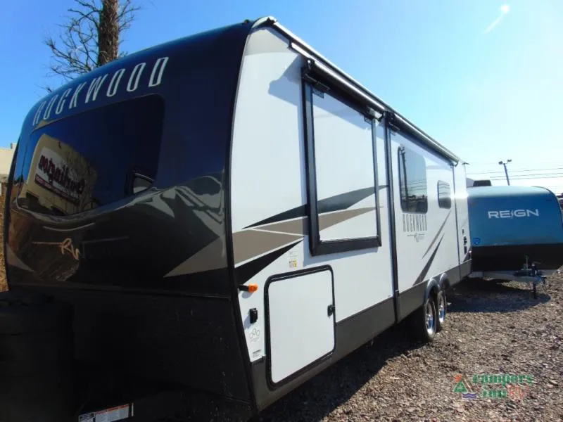 2025 Forest River Rockwood Ultra Lite 2606WS - Photo 4