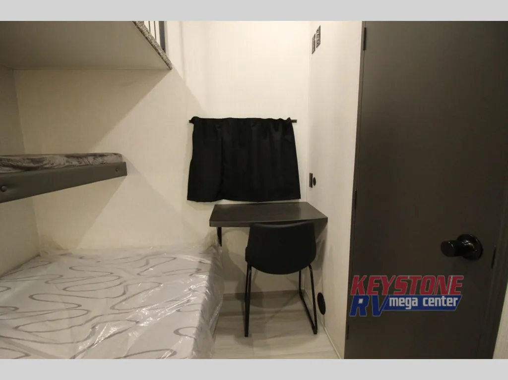 2026 Forest River Cardinal 35CRIB, Photos photo 32