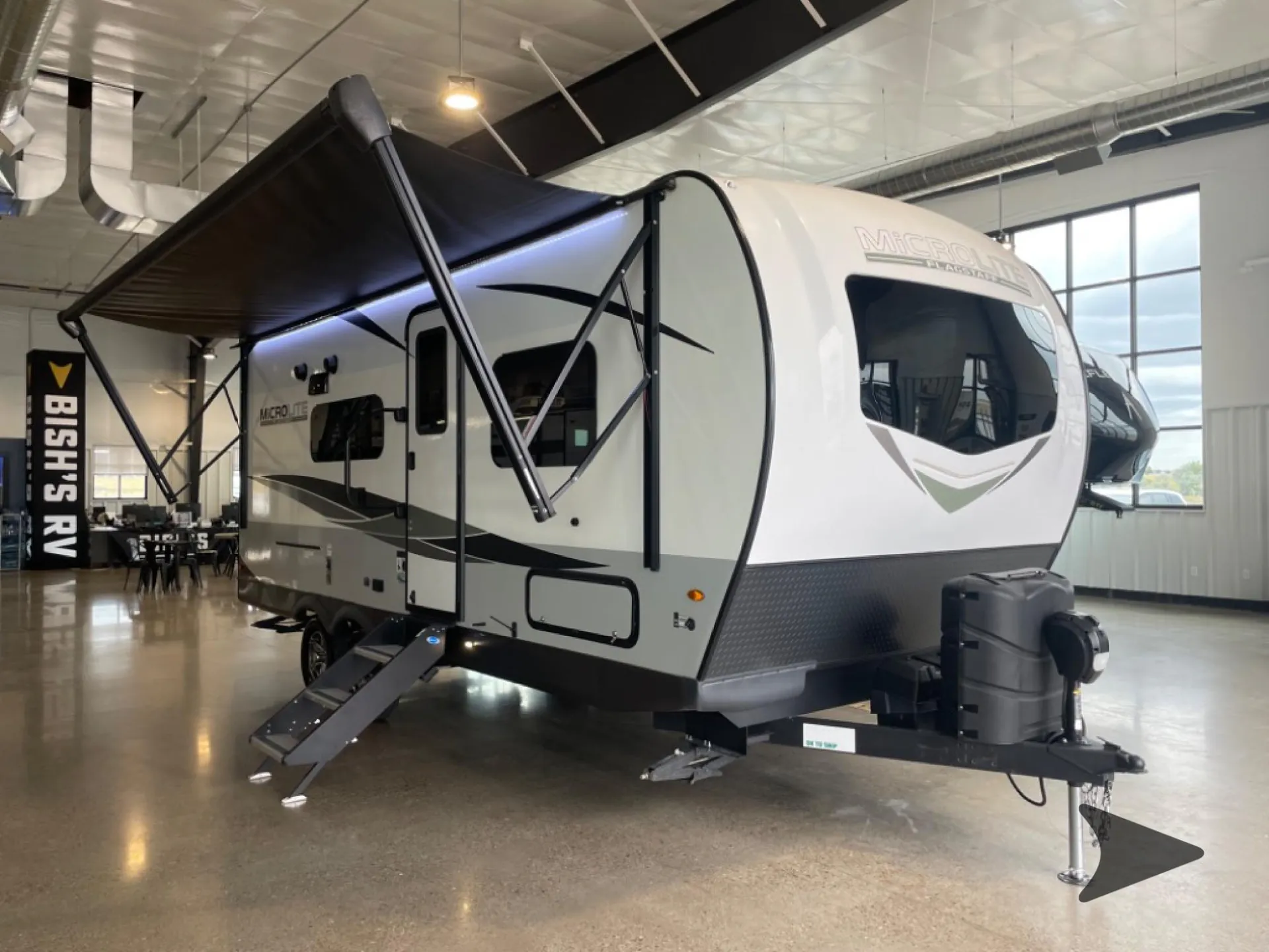 2023 Forest River Flagstaff Micro Lite 22TBS - Photo 3