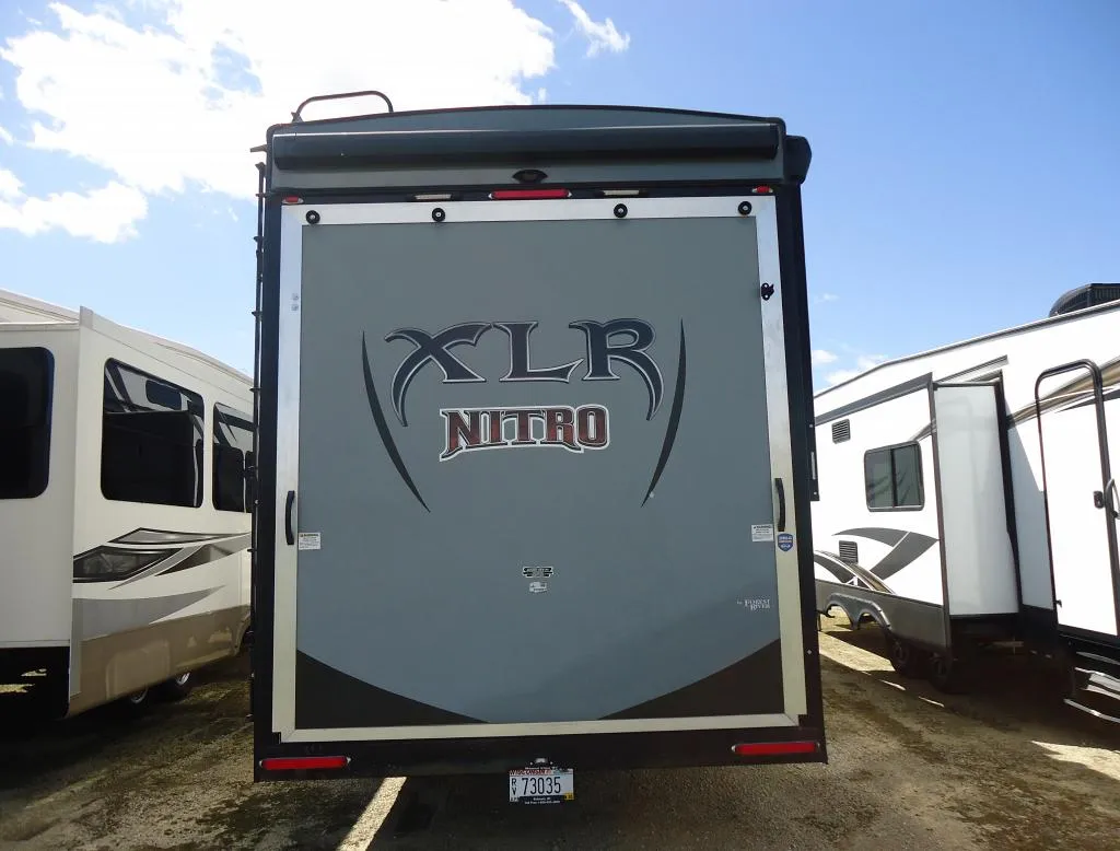 2019 Forest River XLR Nitro 35VL5 — Photo 8