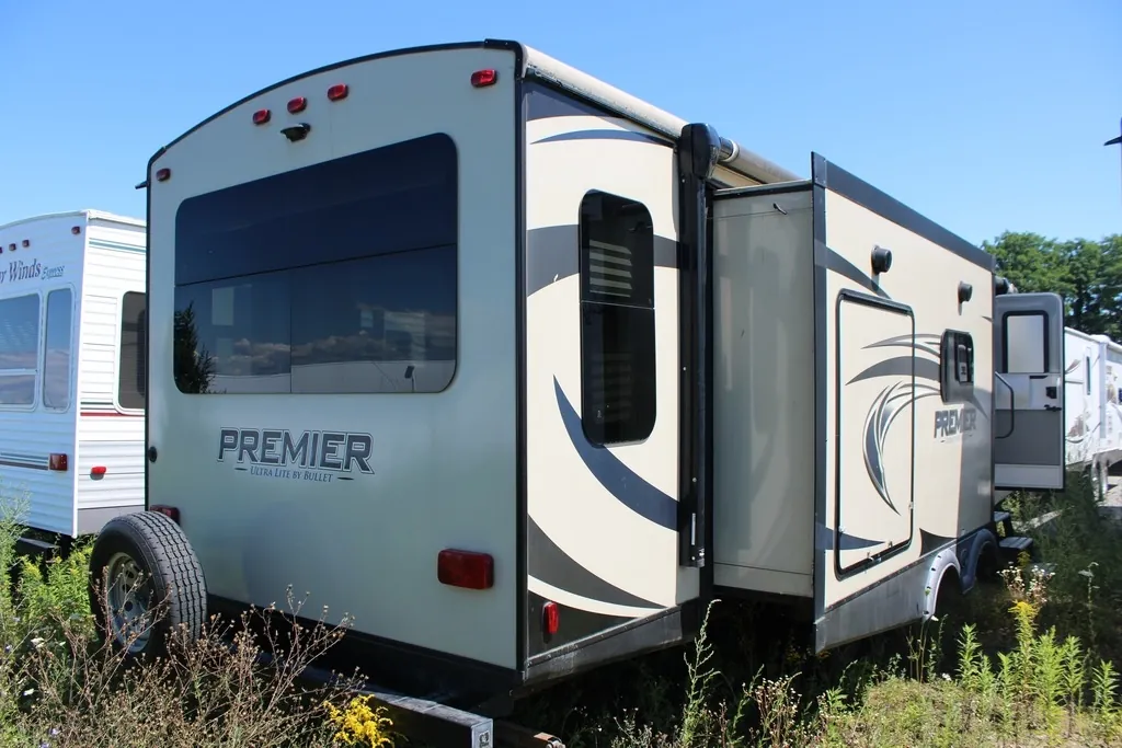 2019 Keystone Premier 30RIPR, Photos photo 5