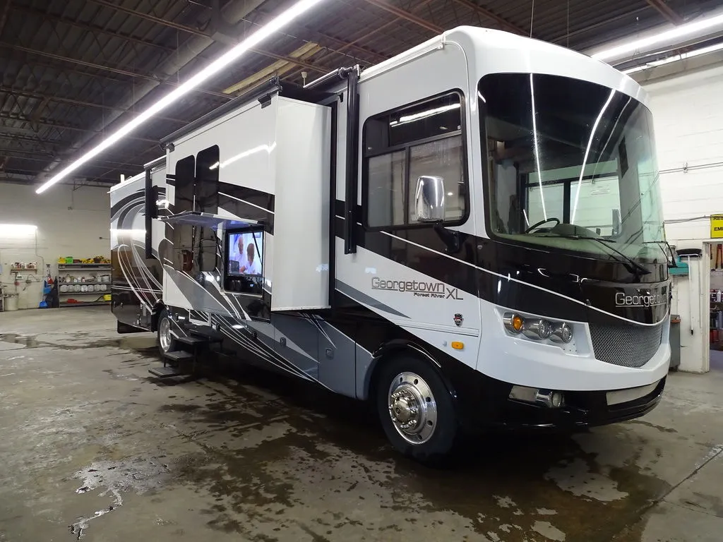 2017 Forest River Georgetown 378TS - Main photo