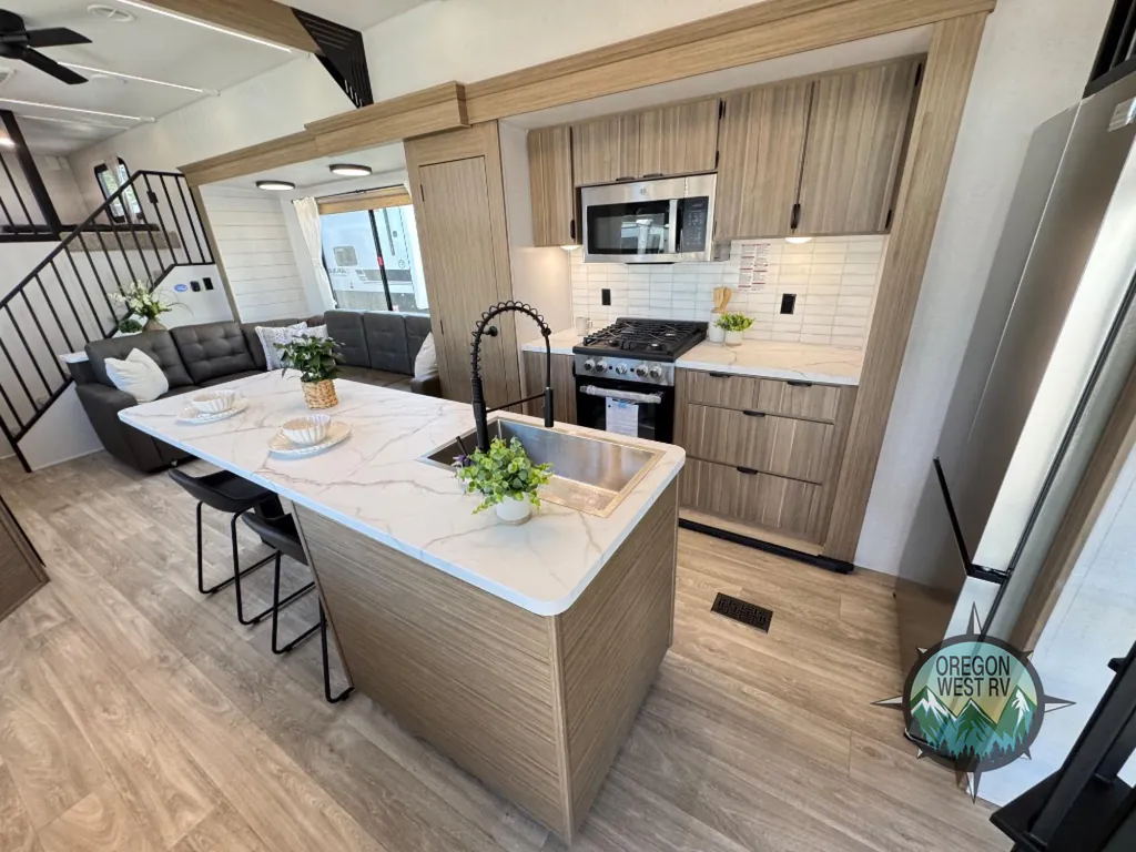2027 Forest River Salem Grand Villa 42ICE, Photos photo 10