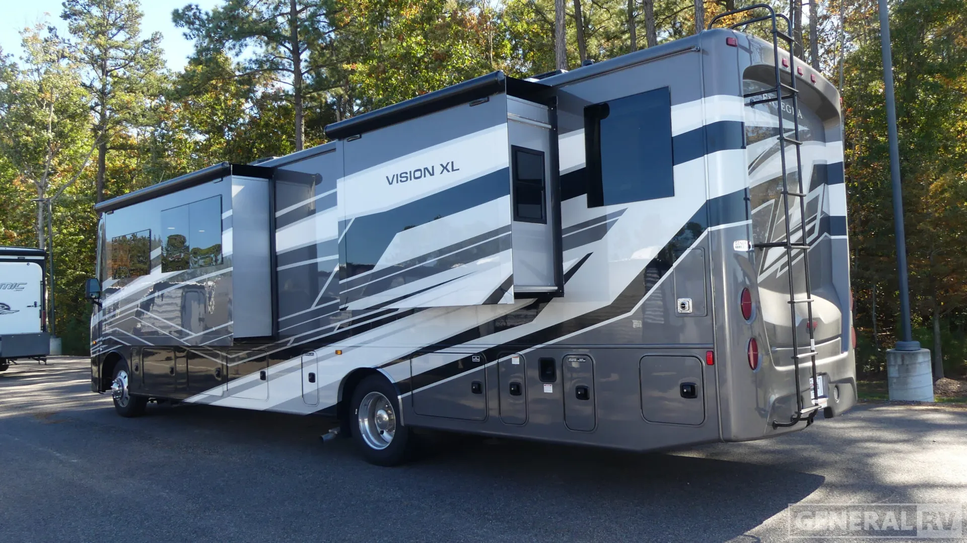 2026 Entegra Coach Vision XL 36A - Photo 4