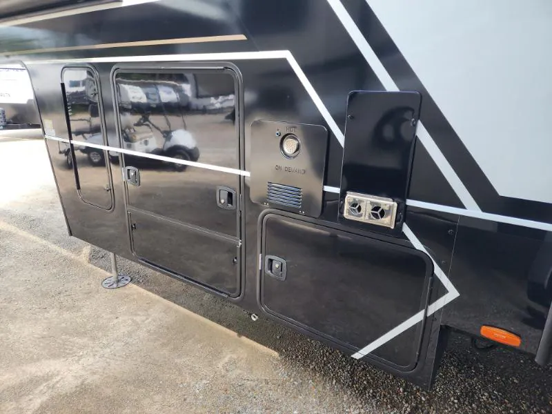 2026 Brinkley Model G 3970, Photos photo 79