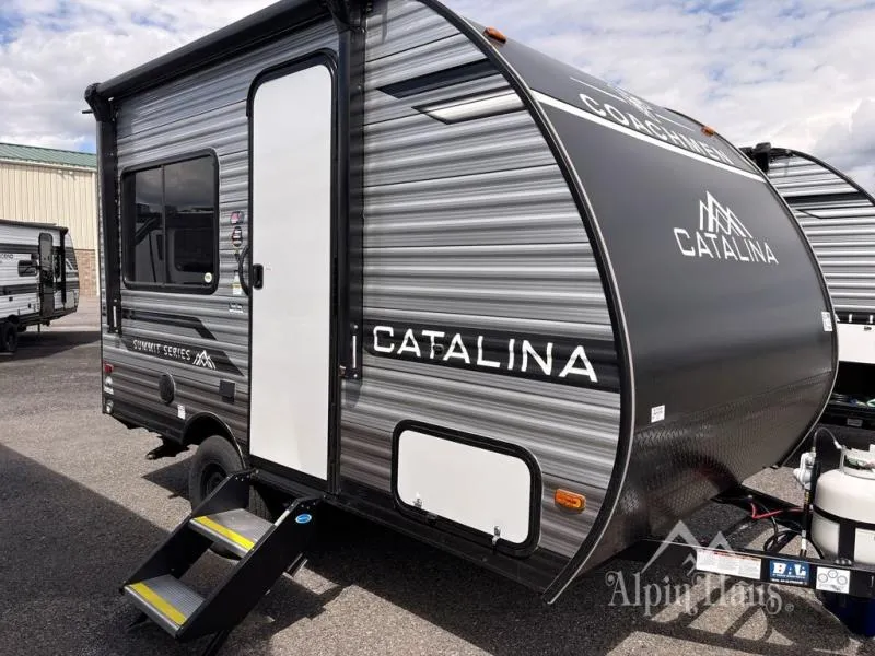 2026 Coachmen Catalina Summit Series 7 134RDX - Photo 2