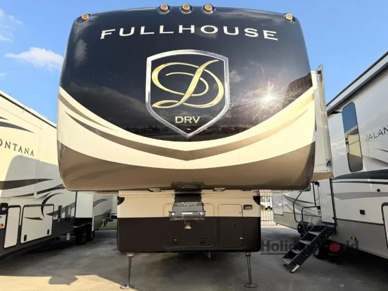 2019 DRV Luxury Suites FullHouse LX455 - Photo 2