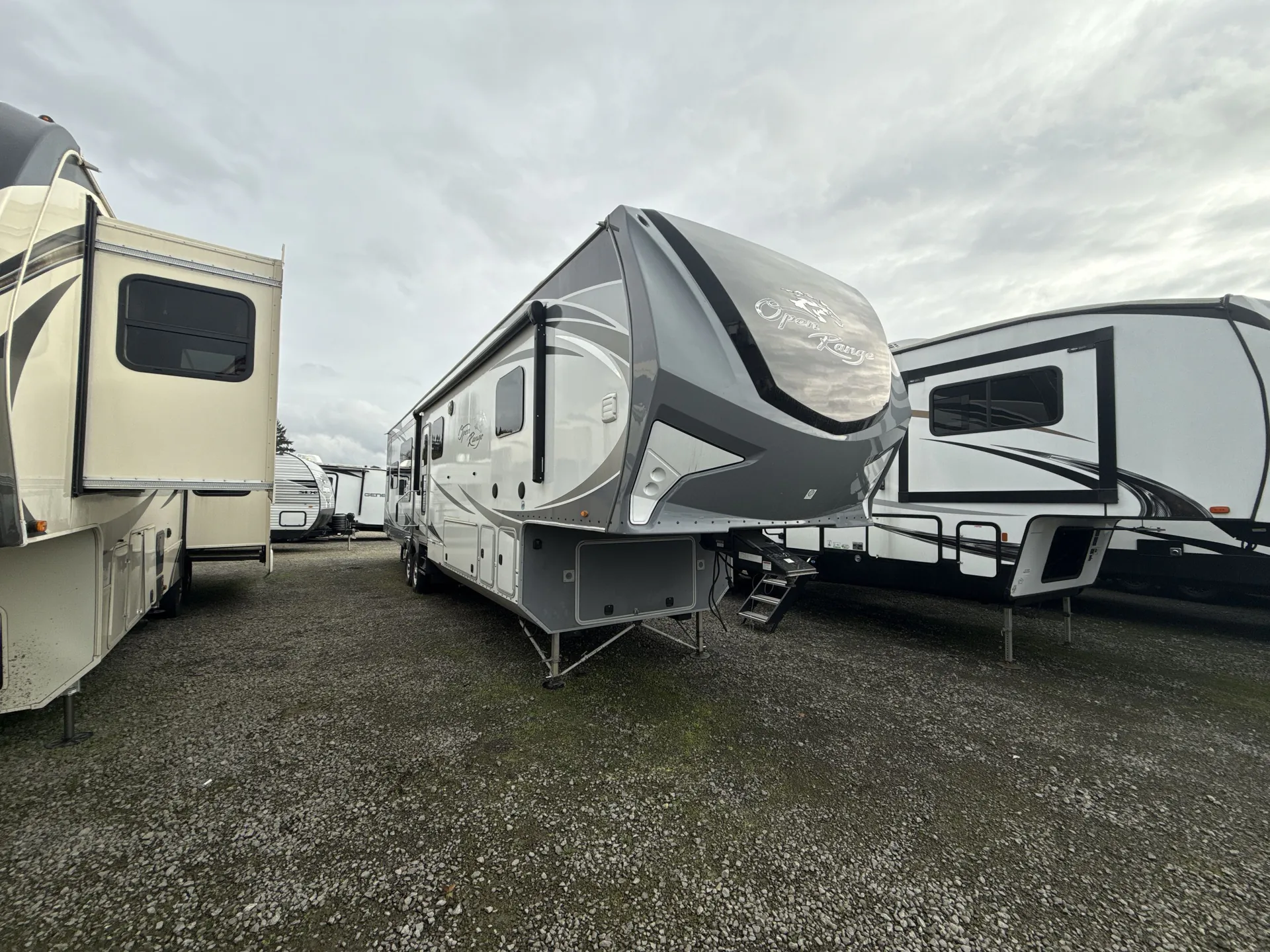 2018 highland ridge Open Range 371MBH - Photo 2