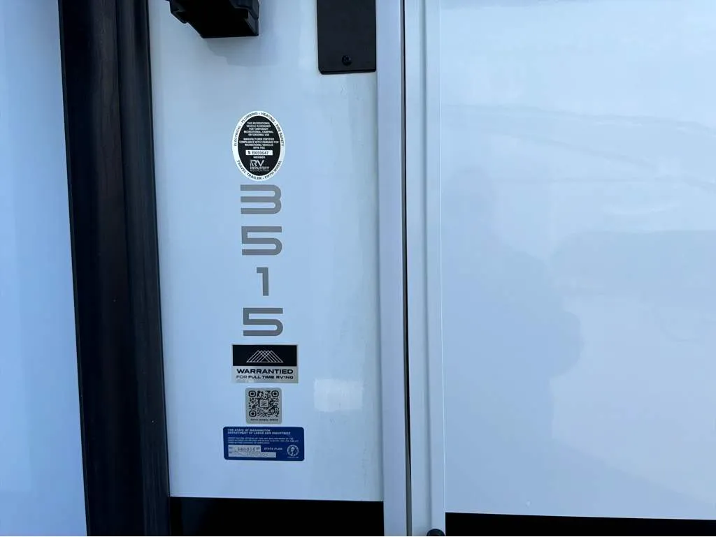 2026 Brinkley Model Z 3515, Photos photo 14