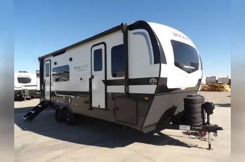 2026 Forest River Rockwood Mini Lite 2515S - Photo 2