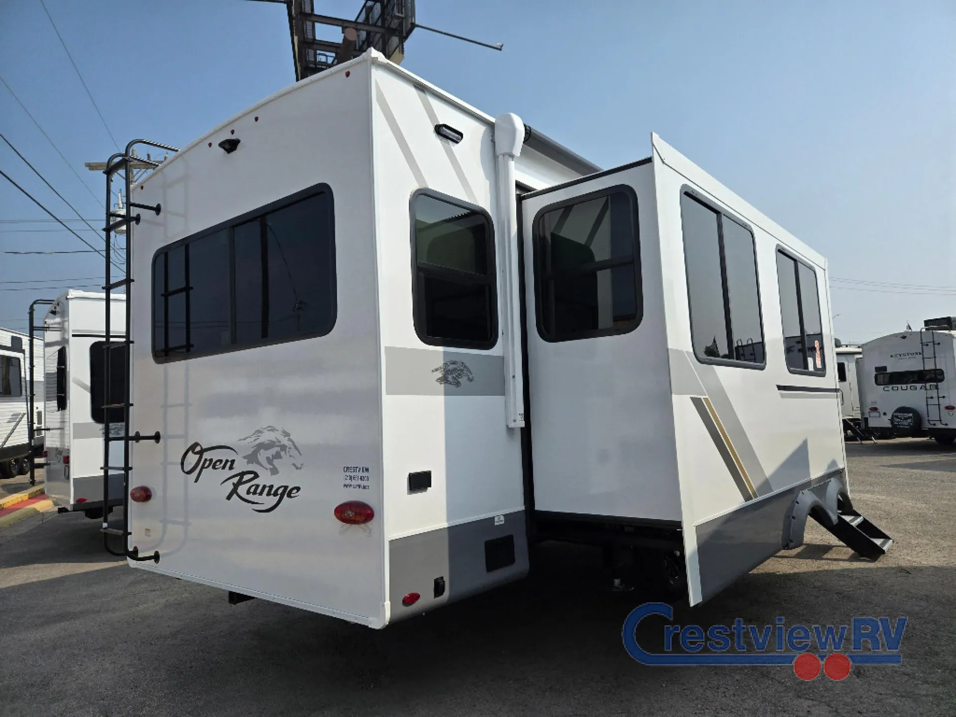 2026 Highland Ridge Open Range Roamer Light Duty 29RLTS dealer photo 3 from Crestview RV