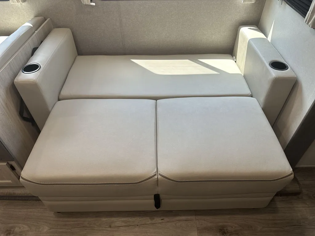 2024 Coachmen Catalina Legacy Edition 243RBS, Photos photo 17
