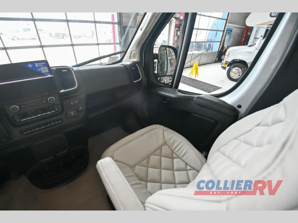 2026 Thor Motor Coach Tellaro 20U, Photos photo 13