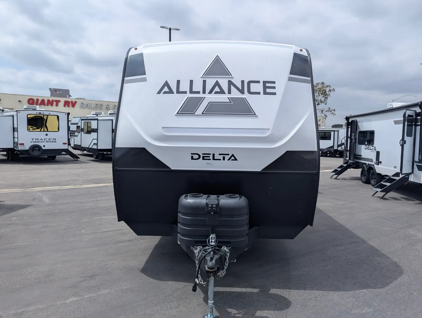 2026 Alliance RV Delta 321BH - Photo 3