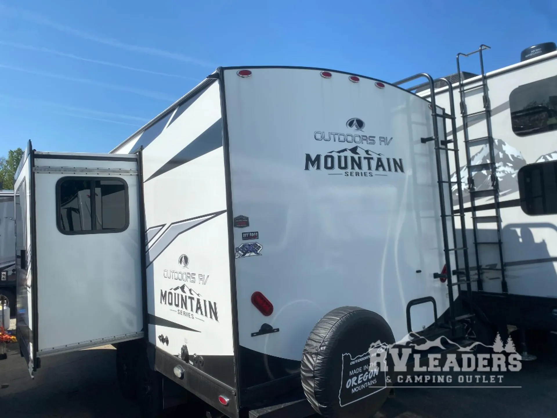 2025 Outdoors RV Creek Side Mountain Series 21RBS - Photo 3