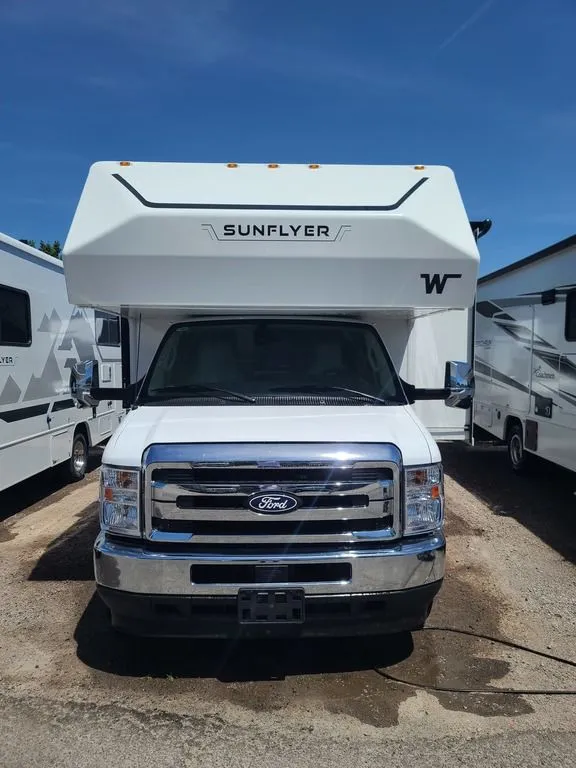 2026 Winnebago Sunflyer 26FE - Photo 2