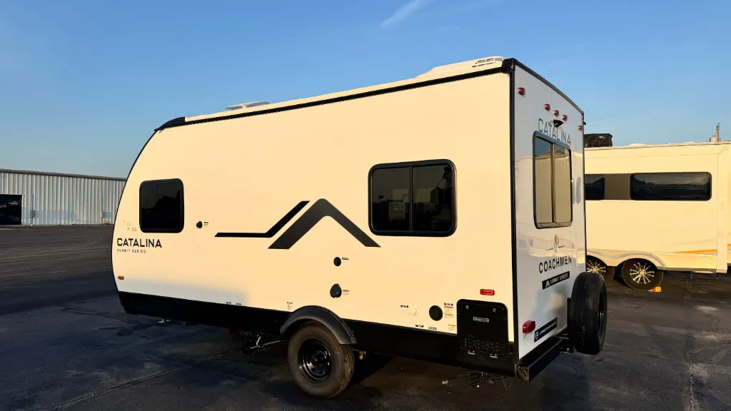 2027 Coachmen Catalina Summit Series 7 154RDX, Photos photo 6