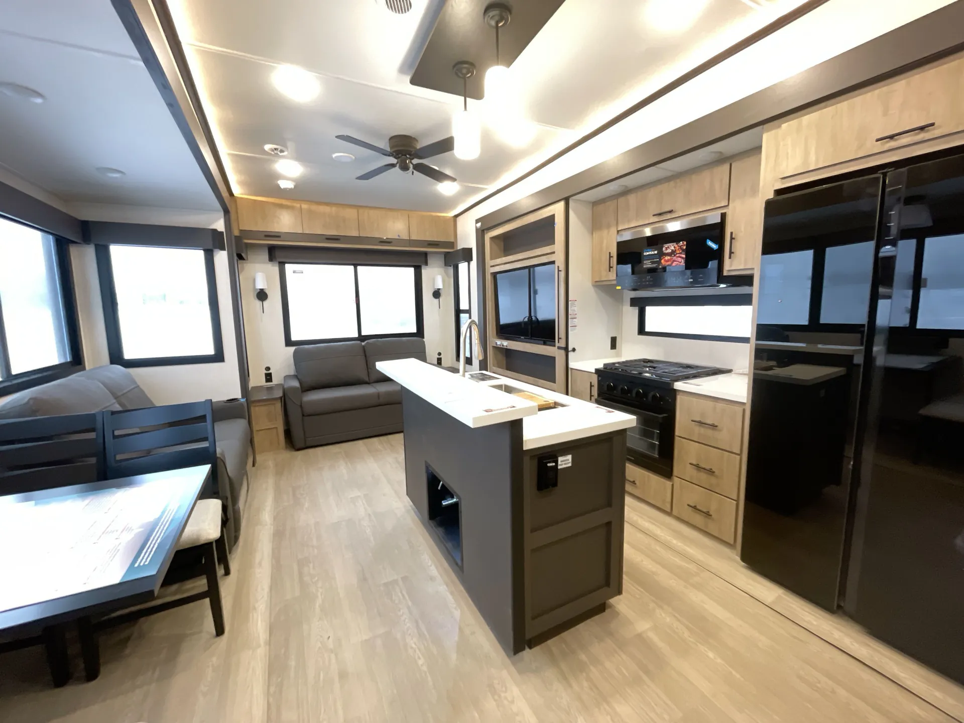 2026 Forest River Campsite Elite 32BAM — living area main