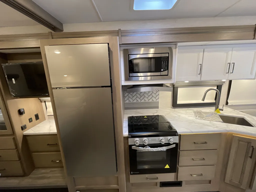 2026 Thor Motor Coach Freedom Traveler A29, Photos photo 8