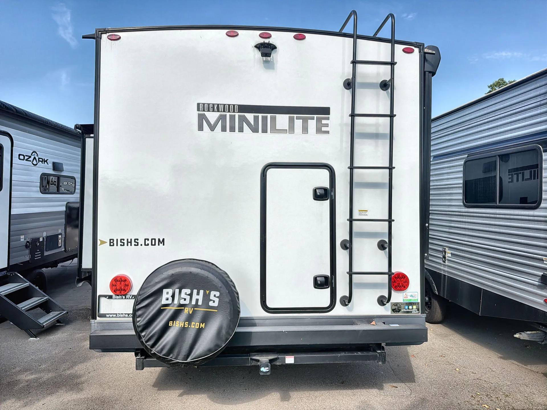 2024 Forest River Rockwood Mini Lite 2509S — backside