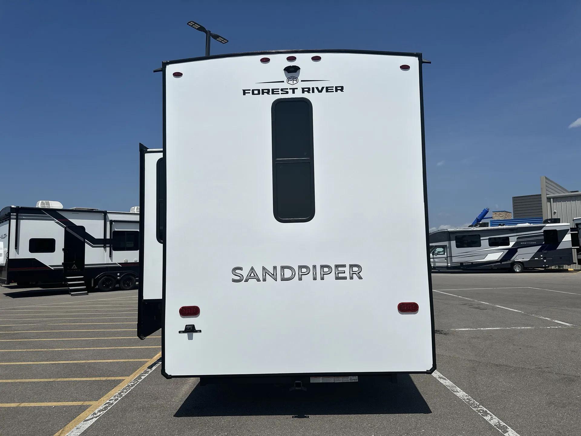 2027 Forest River Sandpiper 3710HBFB — backside