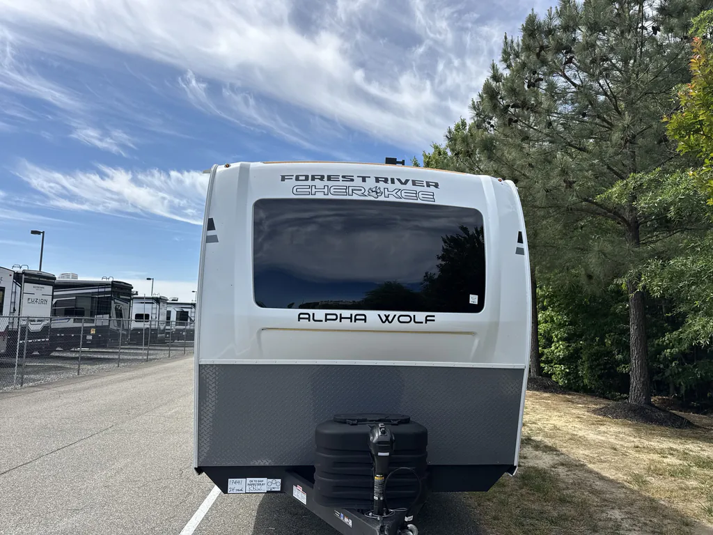 2026 Forest River Alpha Wolf 24TRUNK, Photos photo 4