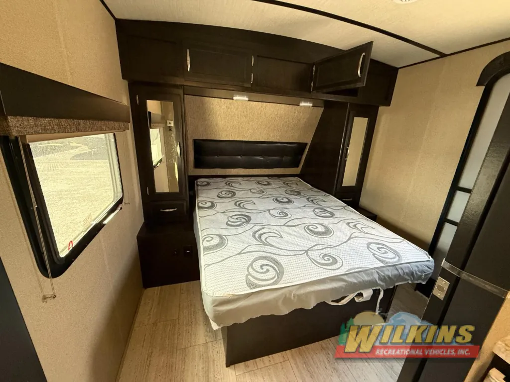 2018 Grand Design Imagine 2800BH, Photos photo 23