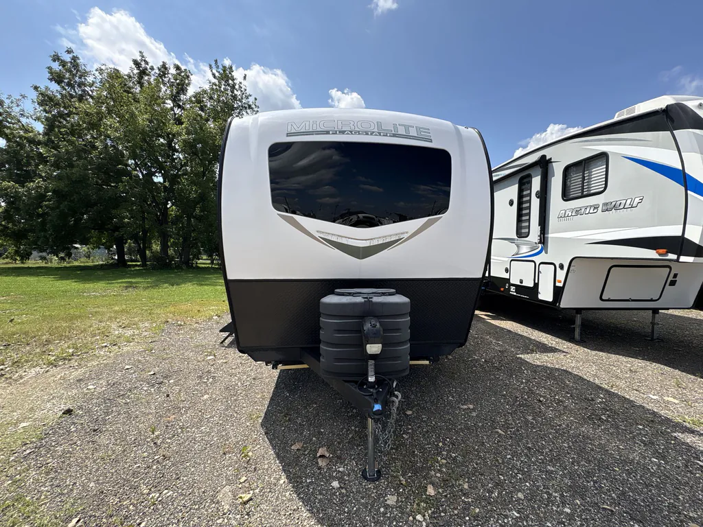 2023 Forest River Flagstaff Micro Lite 25BRDS, Photos photo 7