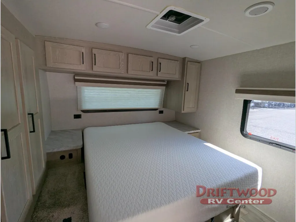 2023 Forest River Rockwood Mini Lite 2511S, Photos photo 24