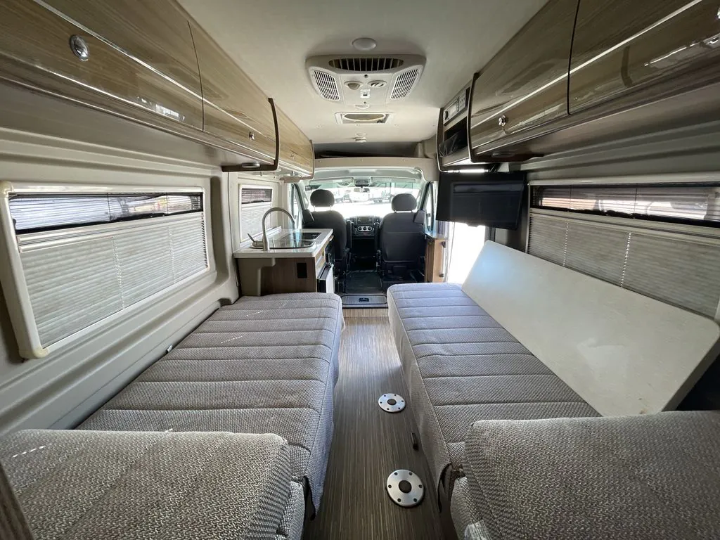 2019 Winnebago Travato 59KL, Photos photo 12