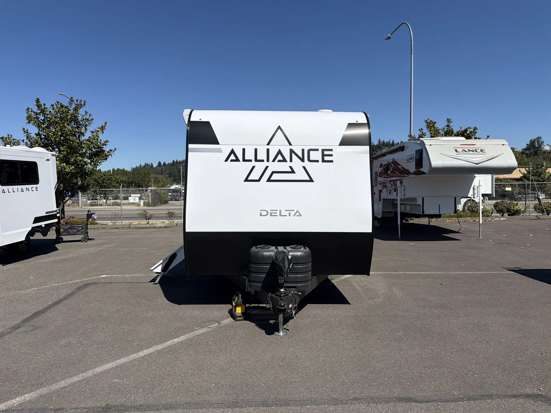 2027 Alliance RV Delta RB152 - Photo 4