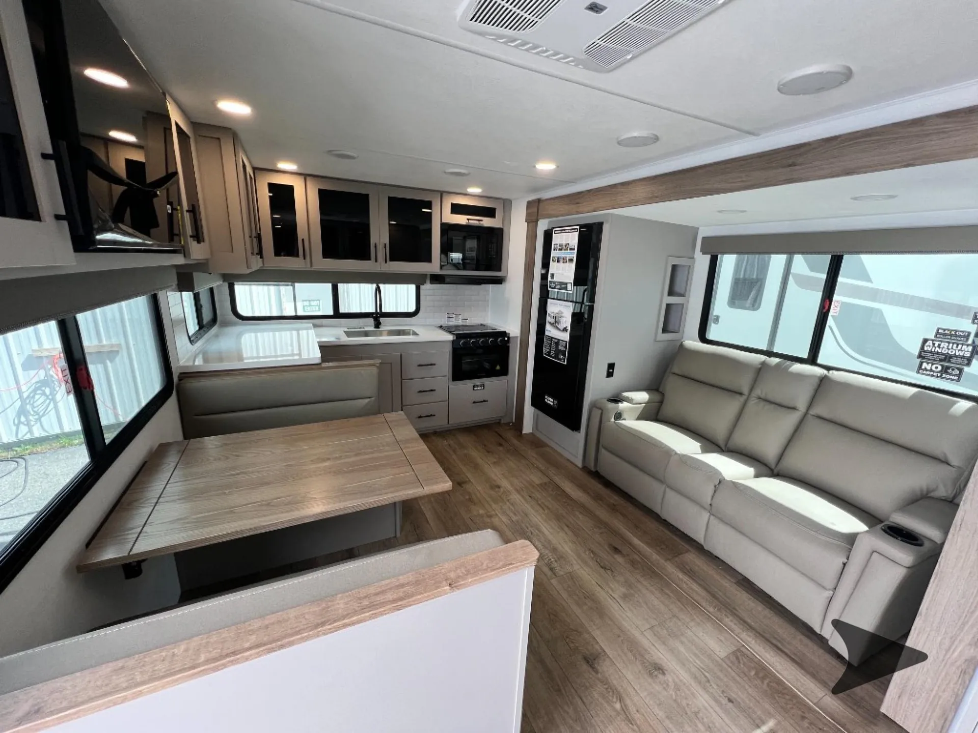 2026 Alliance RV Delta 274RKW - Photo 4