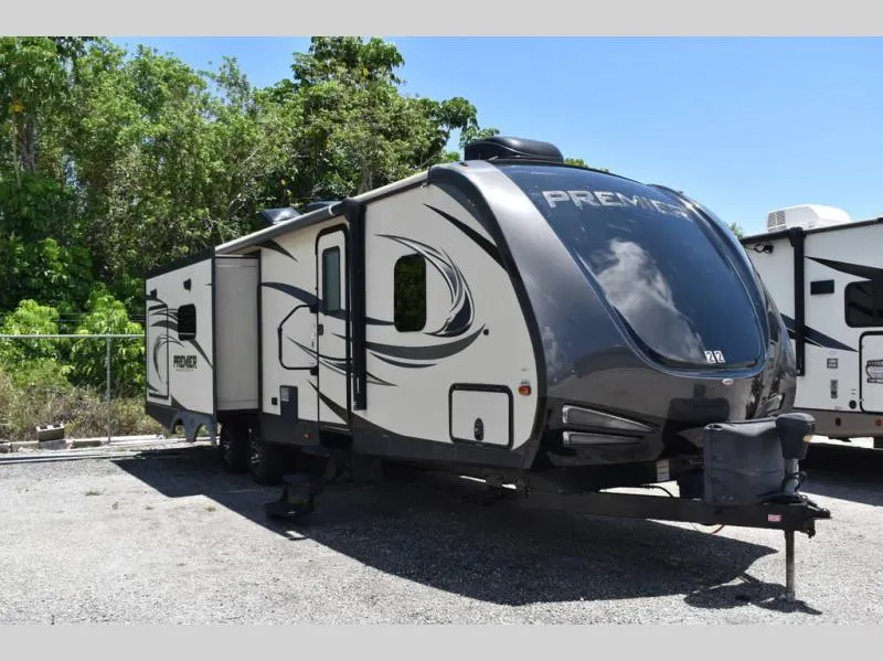 2018 Keystone RV Bullet 30RIPR - Main photo