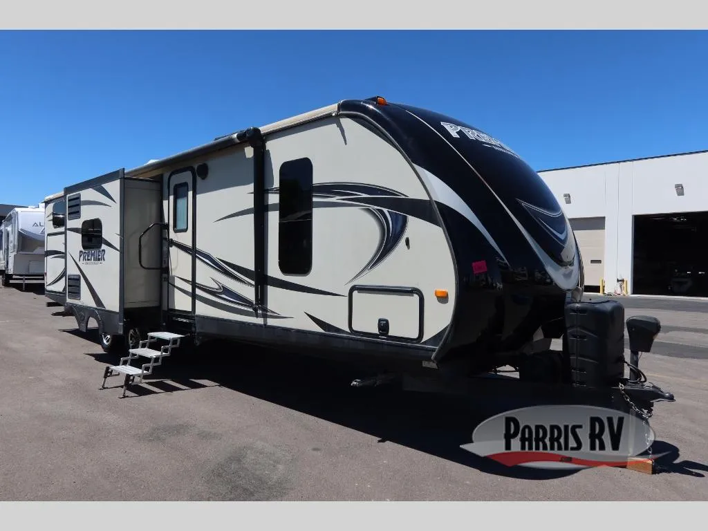 2015 Keystone RV Premier Ultra Lite 34BHPR - Main photo