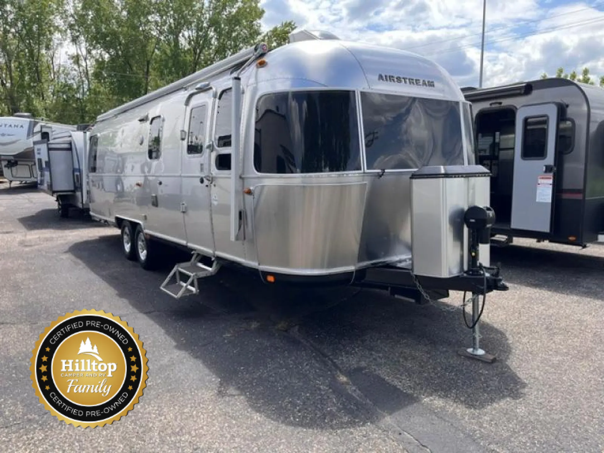 2018 Airstream Classic 30RB - Photo 2