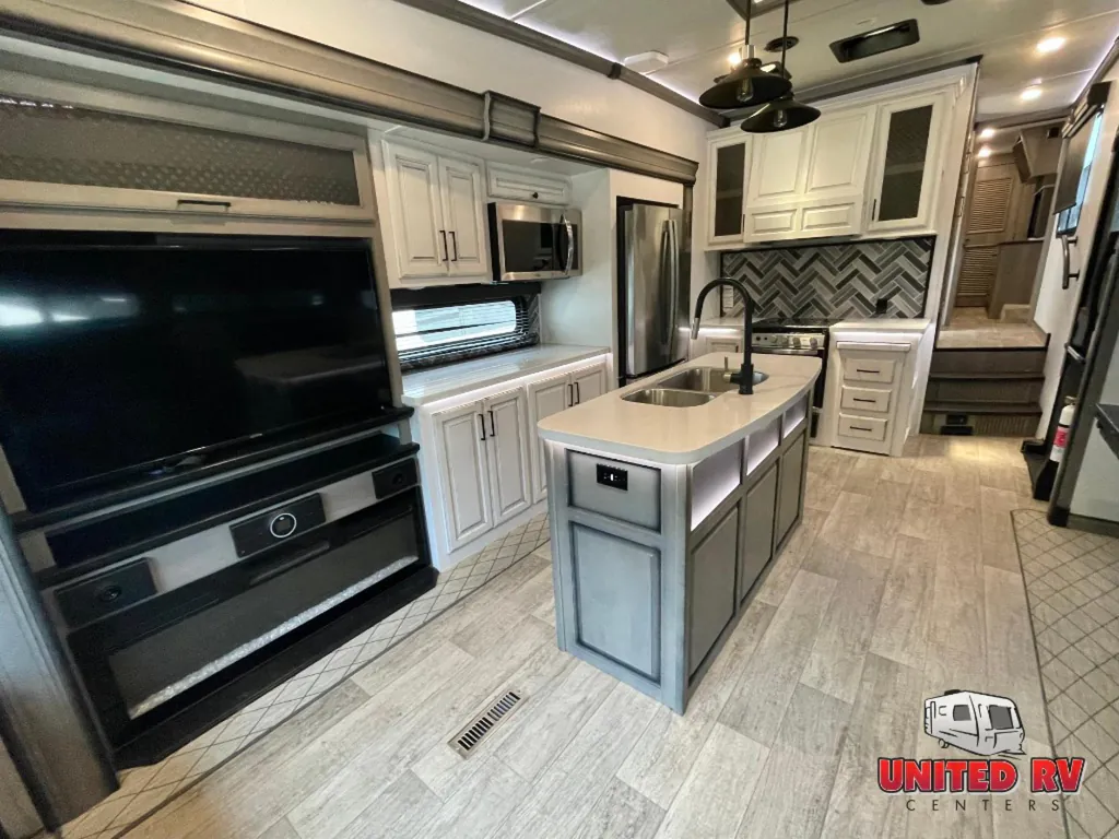 2022 Keystone Montana 3231CK, Photos photo 11