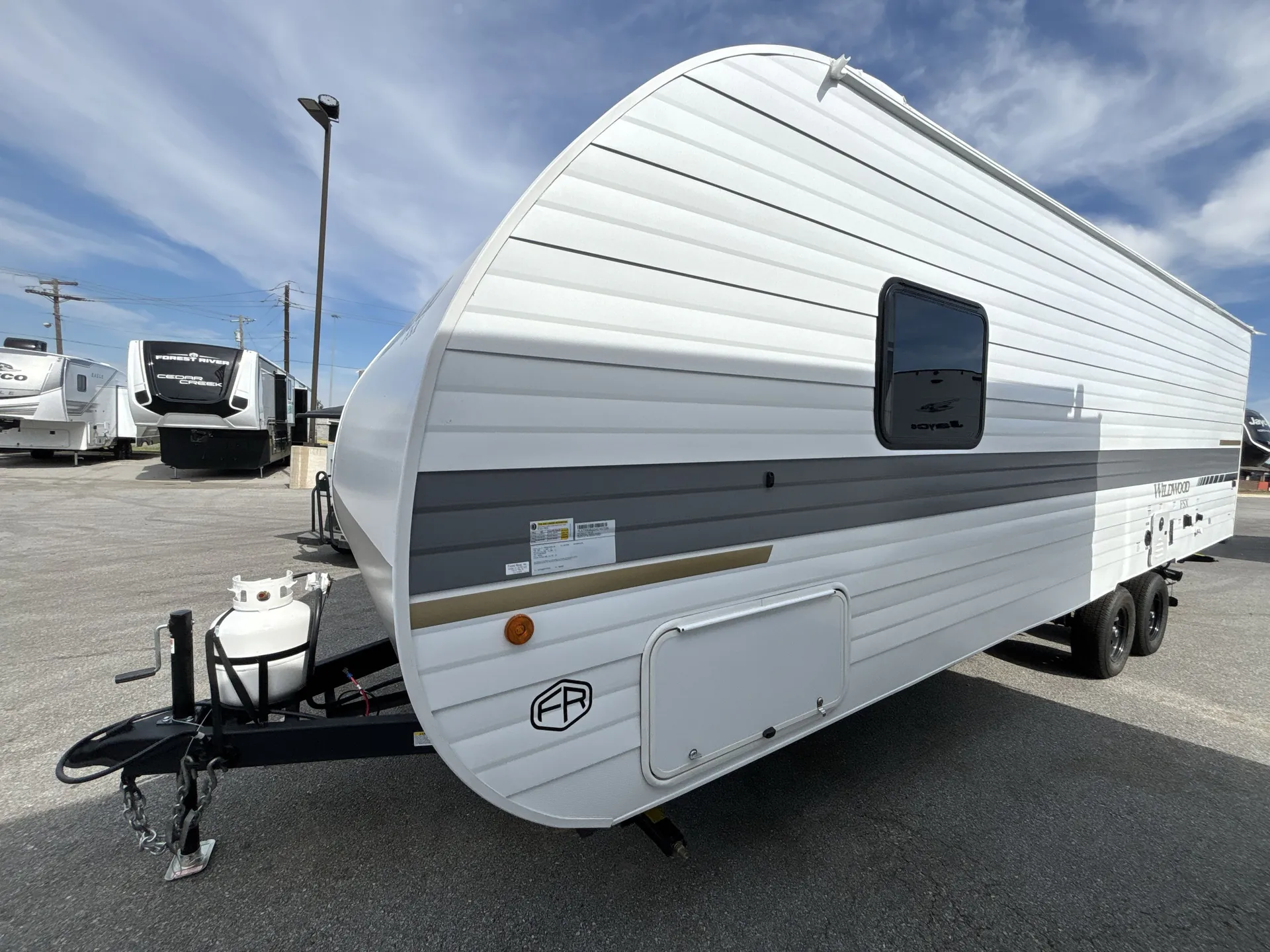 2027 Forest River Wildwood FSX 260BHLE — off campside