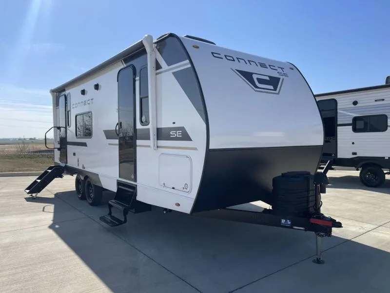 2026 KZ Connect SE 221RK - Photo 2