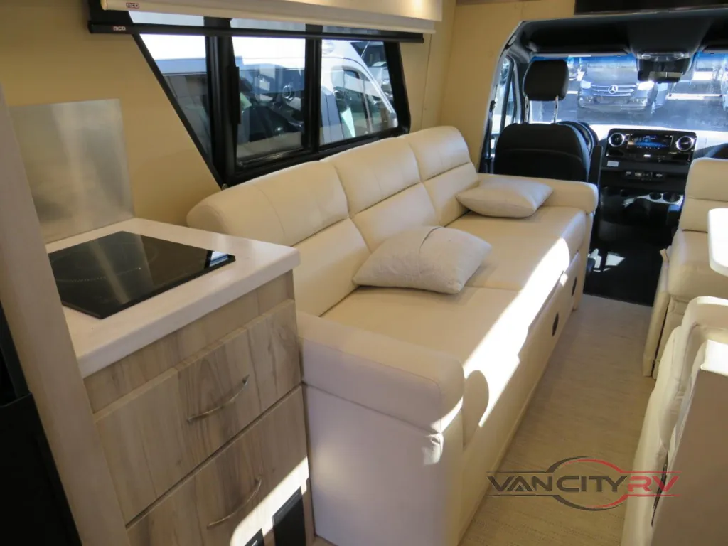 2024 Chinook RV Summit SS, Photos photo 27