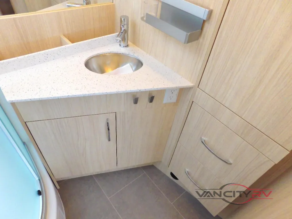 2025 Leisure Travel Wonder W24MBL, Photos photo 43
